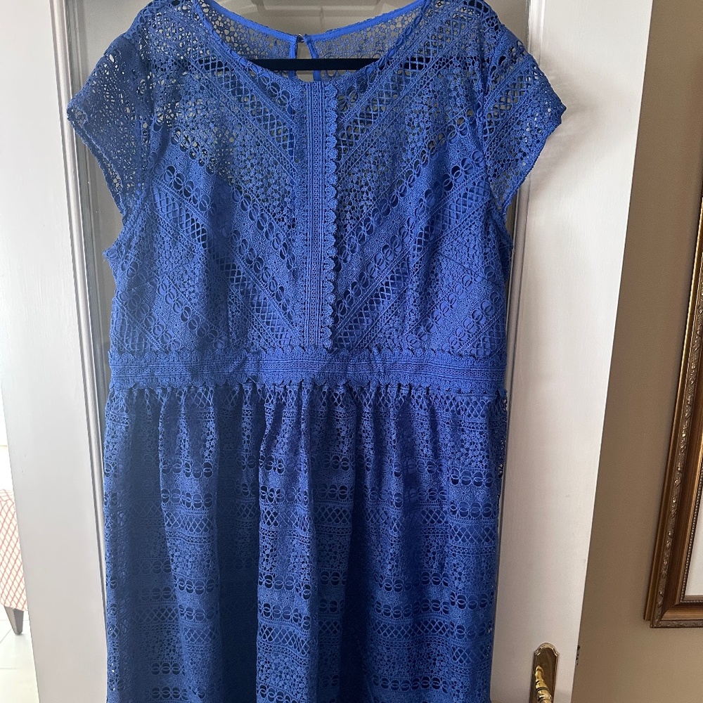 Little Mistress Blue Lace Midi Dress Cap Sleeve NWT Size US 20